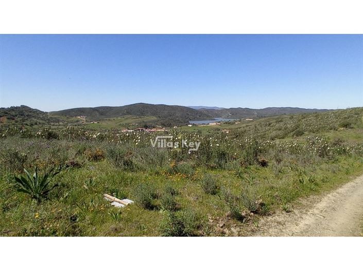 Image No.9-2 Bed Farmhouse for sale