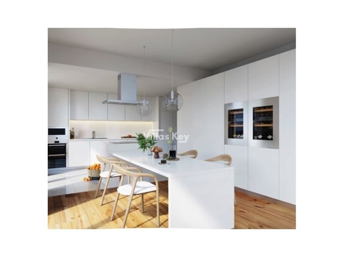 Image No.21-3 Bed Apartment for sale