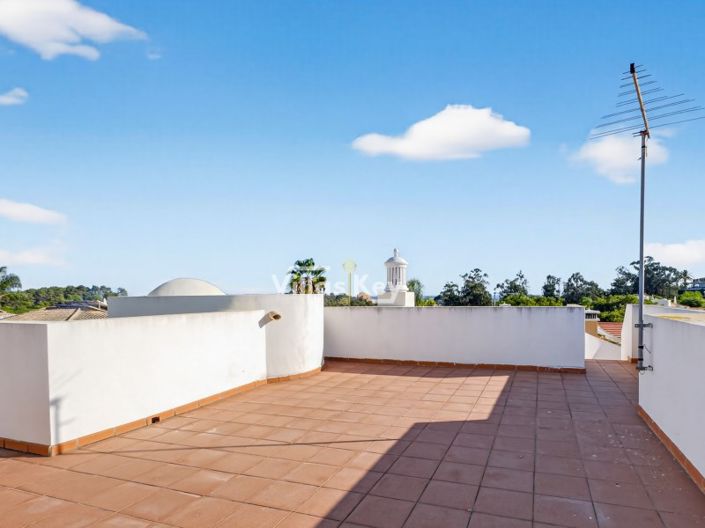 Image No.35-Maison de 4 chambres à vendre à Lagos