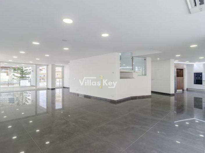 Image No.5-Maison de 4 chambres à vendre à Lagos