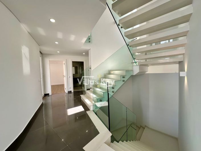 Image No.17-Maison de 4 chambres à vendre à Lagos