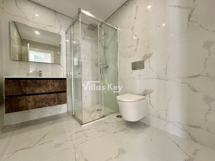 Image No.25-Maison de 4 chambres à vendre à Lagos