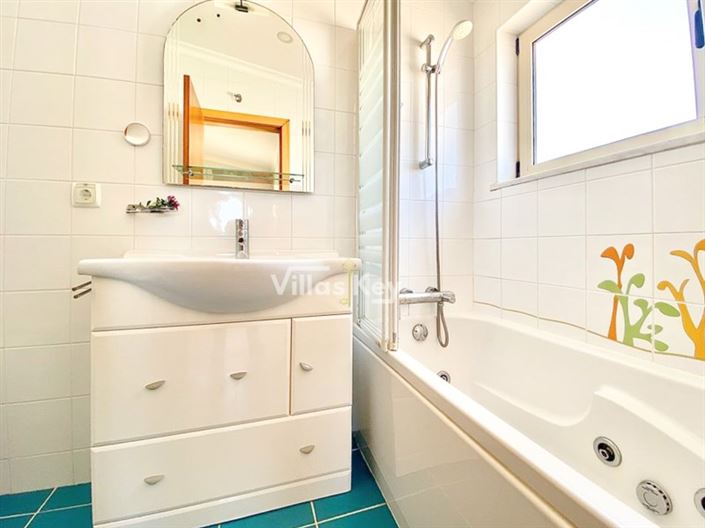 Image No.24-Maison de 4 chambres à vendre à Lagos