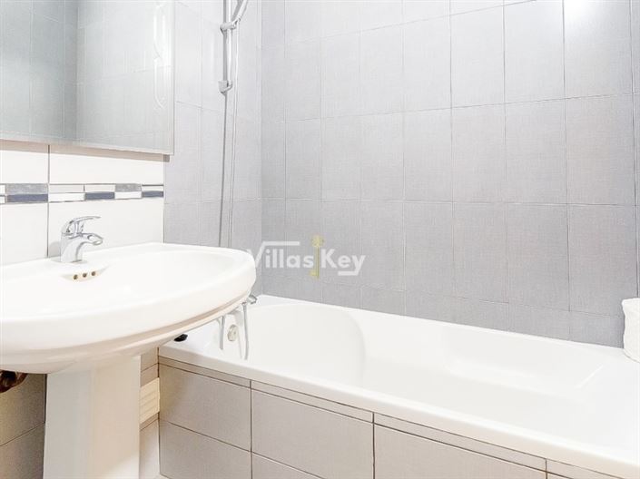 Image No.25-Maison de 4 chambres à vendre à Lagos