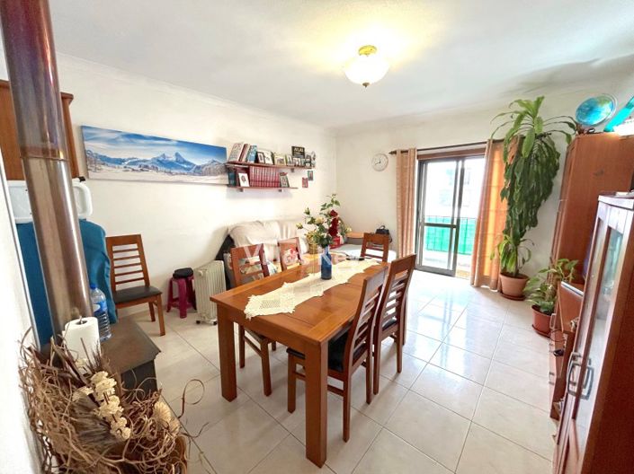 Image No.2-5 Bed House for sale