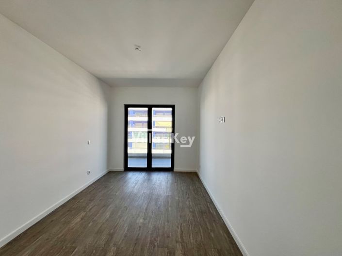 Image No.25-2 Bed Apartment for sale