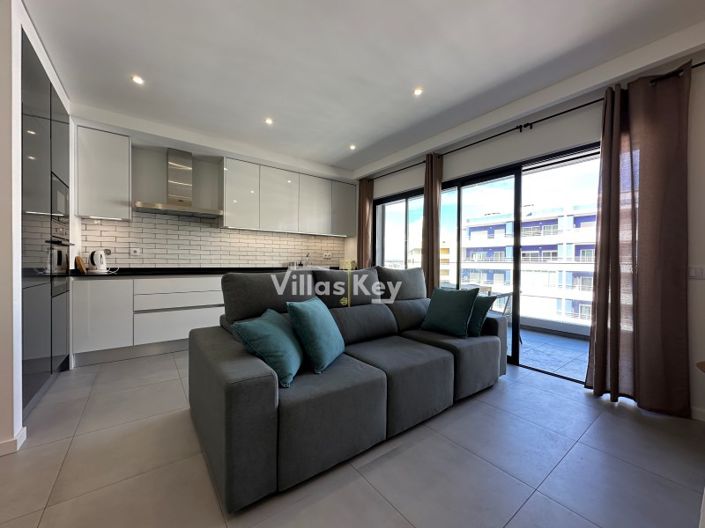 Image No.36-2 Bed Apartment for sale