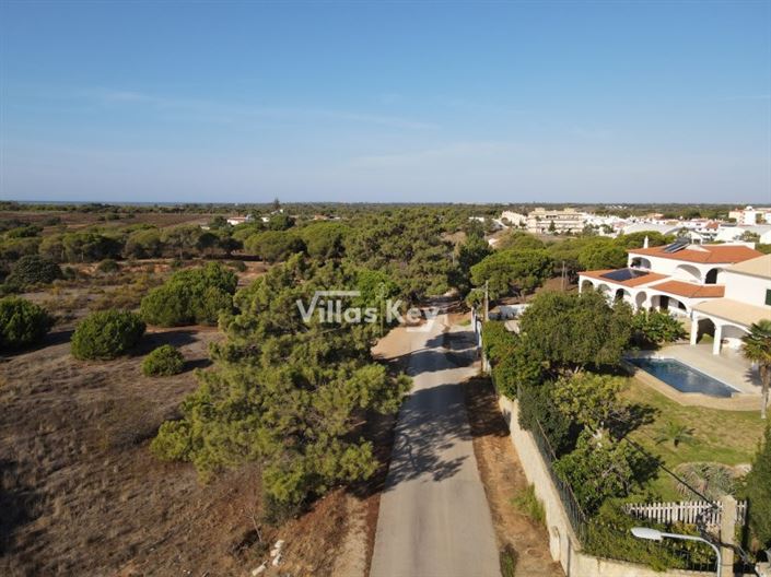 Image No.4-Terrain à vendre à Faro City