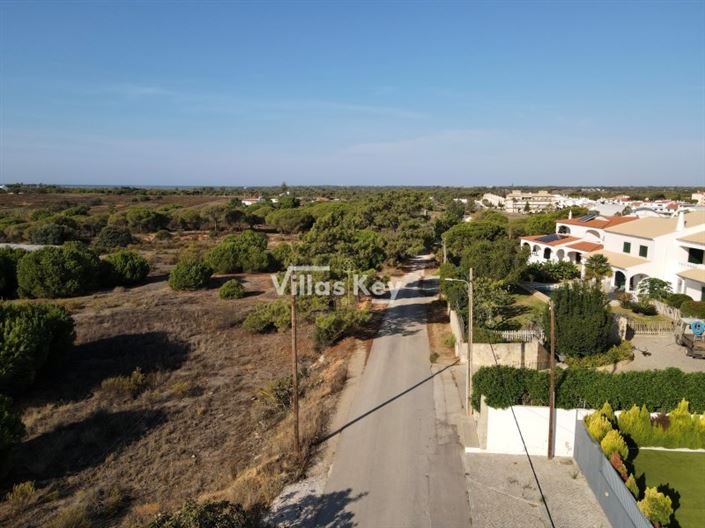 Image No.5-Terrain à vendre à Faro City