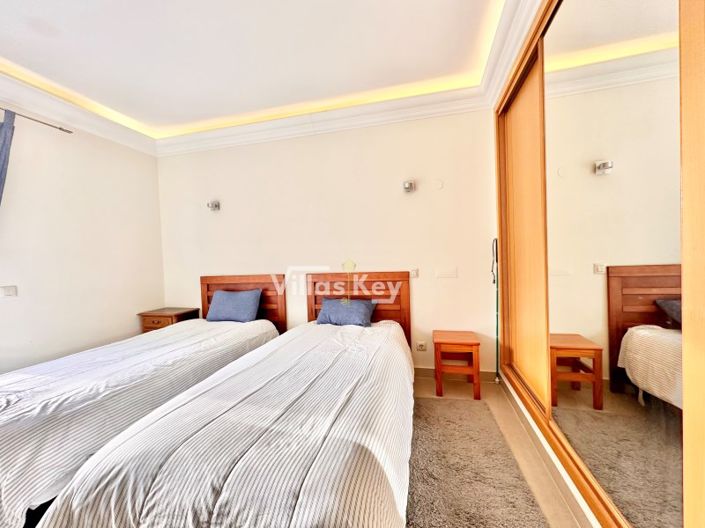 Image No.12-2 Bed Apartment for sale