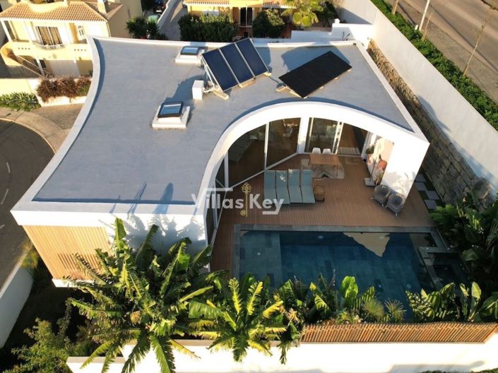 Image No.2-Maison de 5 chambres à vendre à Lagos