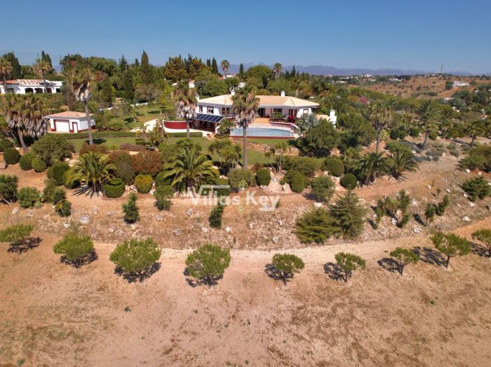 Image No.3-Maison de 3 chambres à vendre à Lagos