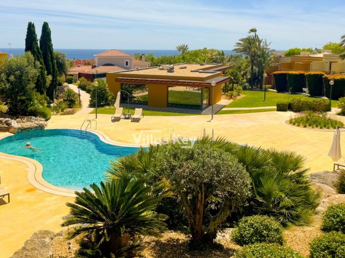 Image No.2-Commercial à vendre à Lagos