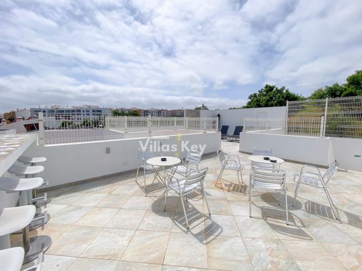 Image No.31-7 Bed House for sale