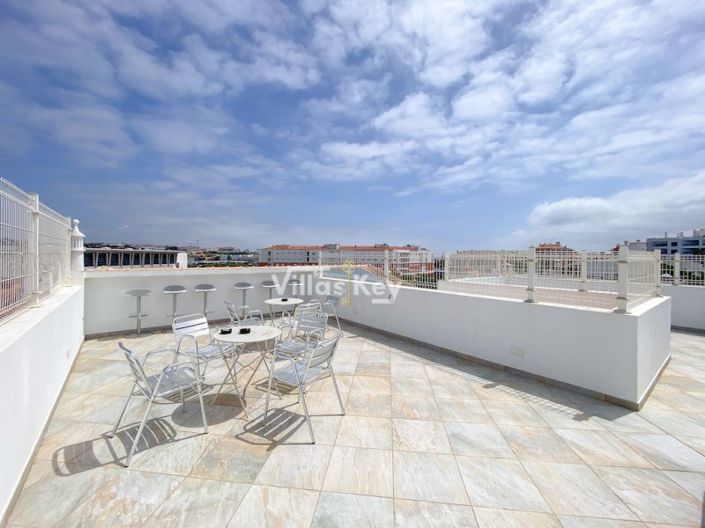 Image No.32-7 Bed House for sale