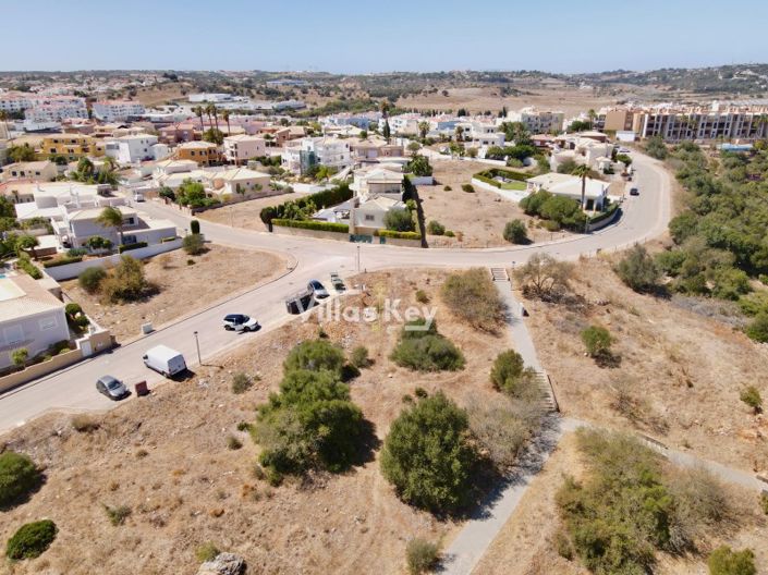 Image No.2-Terrain à vendre à Lagos