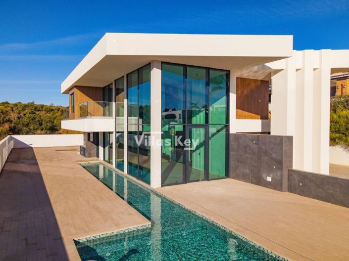 Image No.2-Maison de 3 chambres à vendre à Lagos