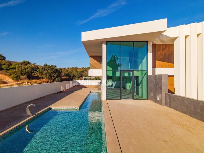 Image No.3-Maison de 3 chambres à vendre à Lagos