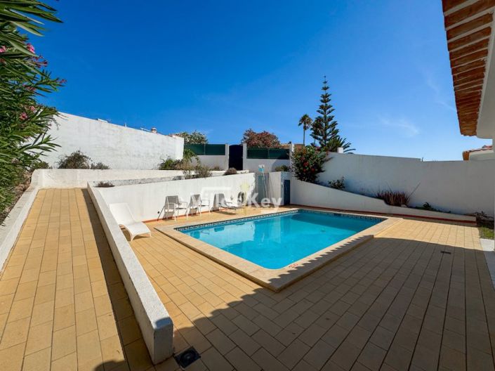 Image No.17-Maison de 4 chambres à vendre à Lagos