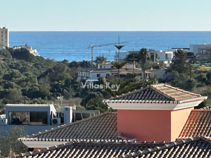 Image No.2-Maison de 4 chambres à vendre à Lagos