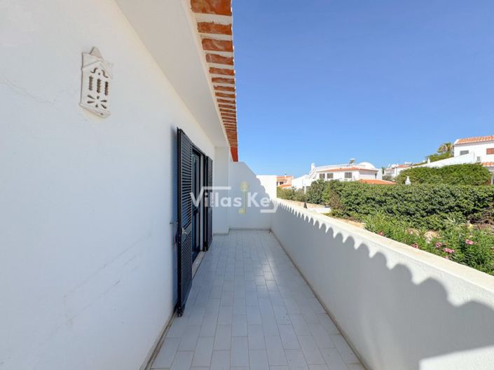 Image No.22-Maison de 4 chambres à vendre à Lagos