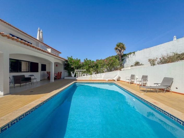 Image No.3-Maison de 4 chambres à vendre à Lagos