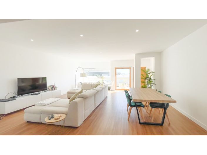 Image No.11-Maison de 2 chambres à vendre à Lagos