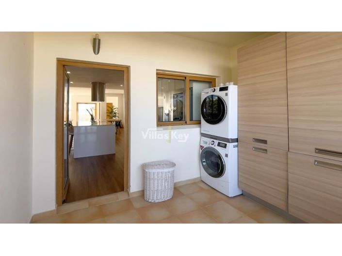 Image No.15-Maison de 2 chambres à vendre à Lagos