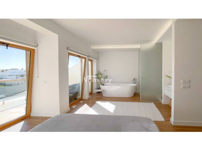 Image No.23-Maison de 2 chambres à vendre à Lagos