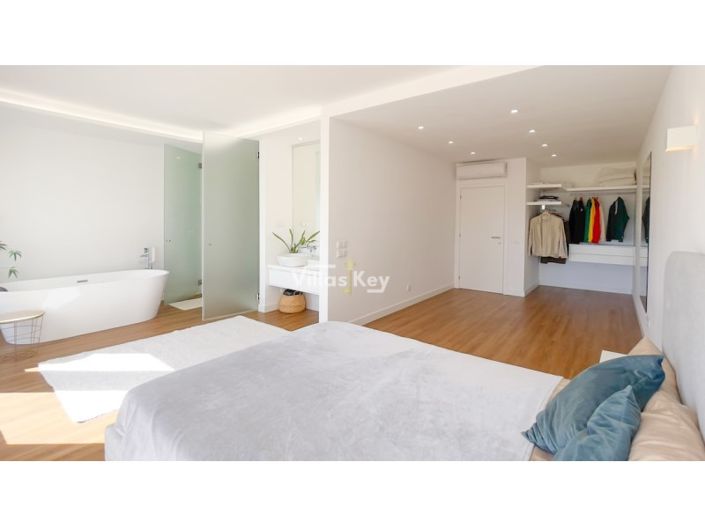 Image No.5-Maison de 2 chambres à vendre à Lagos