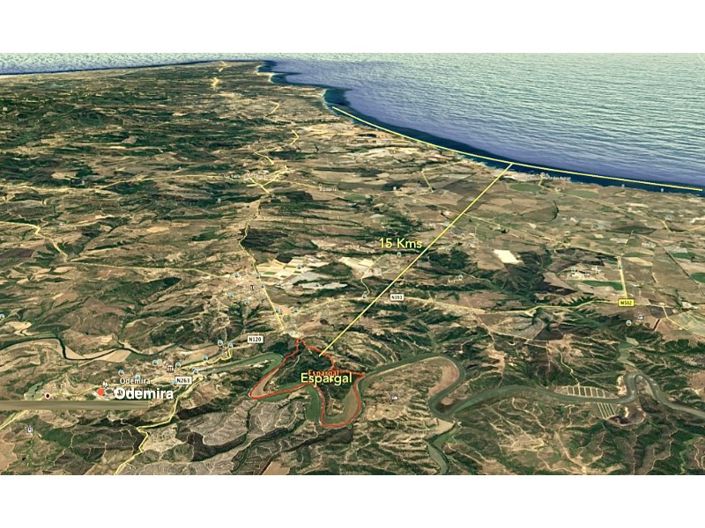 Image No.24-3 Bed Farmhouse for sale