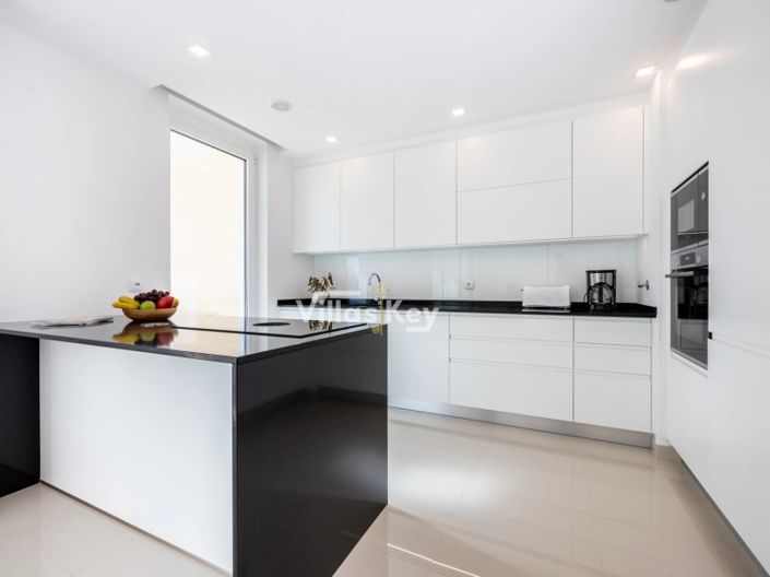 Image No.10-Appartement de 3 chambres à vendre à Lagos