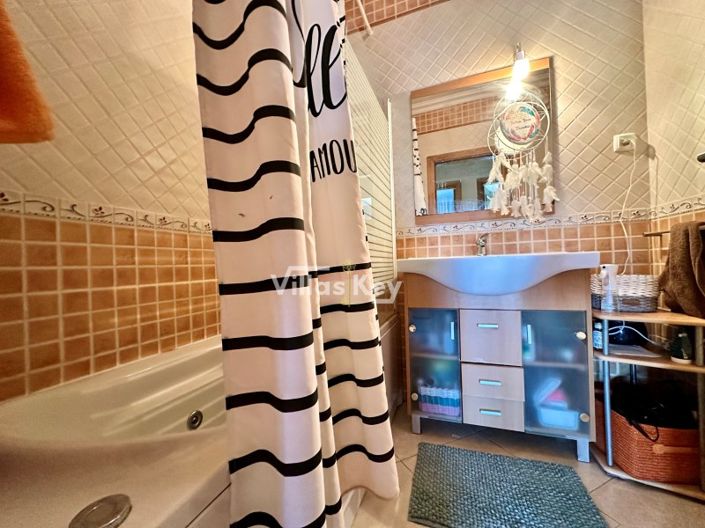 Image No.6-3 Bed Apartment for sale