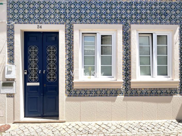 Image No.4-Maison de 4 chambres à vendre à Lagos