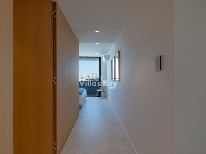 Image No.17-2 Bed Apartment for sale