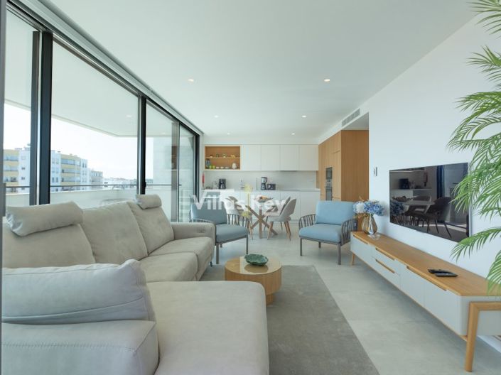 Image No.4-2 Bed Apartment for sale