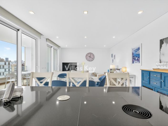 Image No.12-3 Bed Apartment for sale