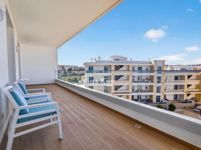 Image No.22-3 Bed Apartment for sale