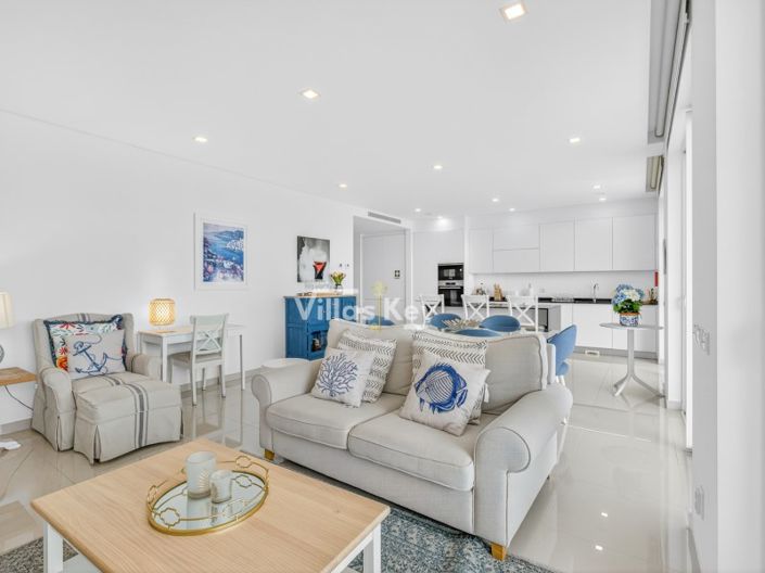 Image No.8-3 Bed Apartment for sale