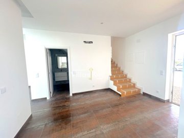 id05ad9d01-0000-0500-0000-000015c1a275