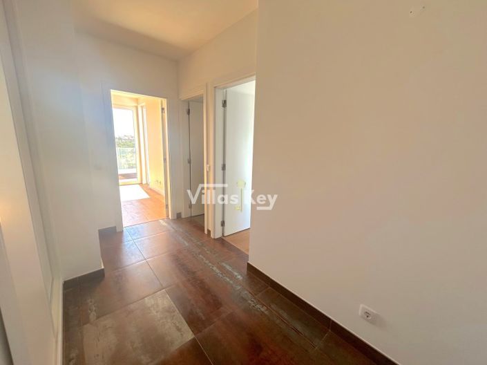 Image No.24-3 Bed House for sale