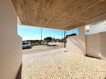 id05ad9d01-0000-0500-0000-000015c1a261