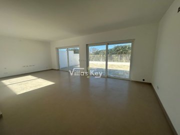 id17669e01-0000-0500-0000-000015cc05a4