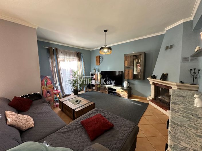 Image No.5-4 Bed House for sale