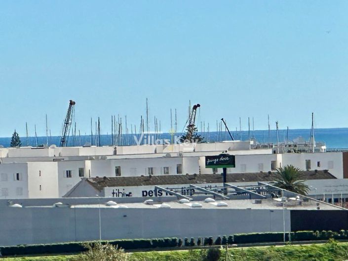 Image No.23-2 Bed Apartment for sale