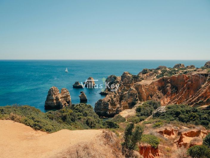 Image No.17-2 Bed Apartment for sale