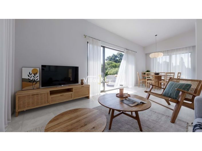 Image No.6-2 Bed House for sale