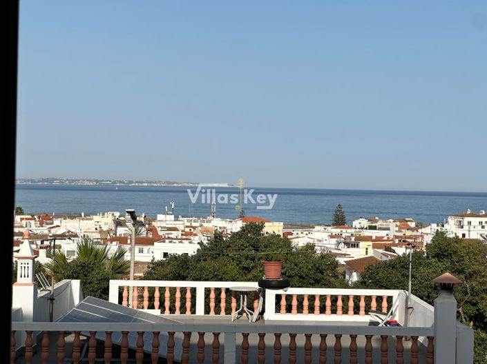 Image No.20-Maison de 6 chambres à vendre à Lagos