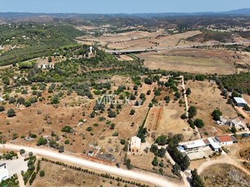 idebeca601-0000-0500-0000-00001695b889