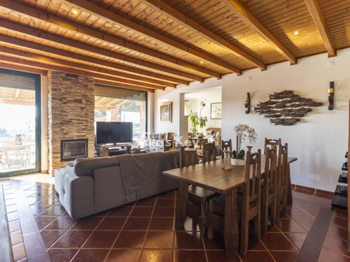 Image No.2-Maison de 4 chambres à vendre à Lagos